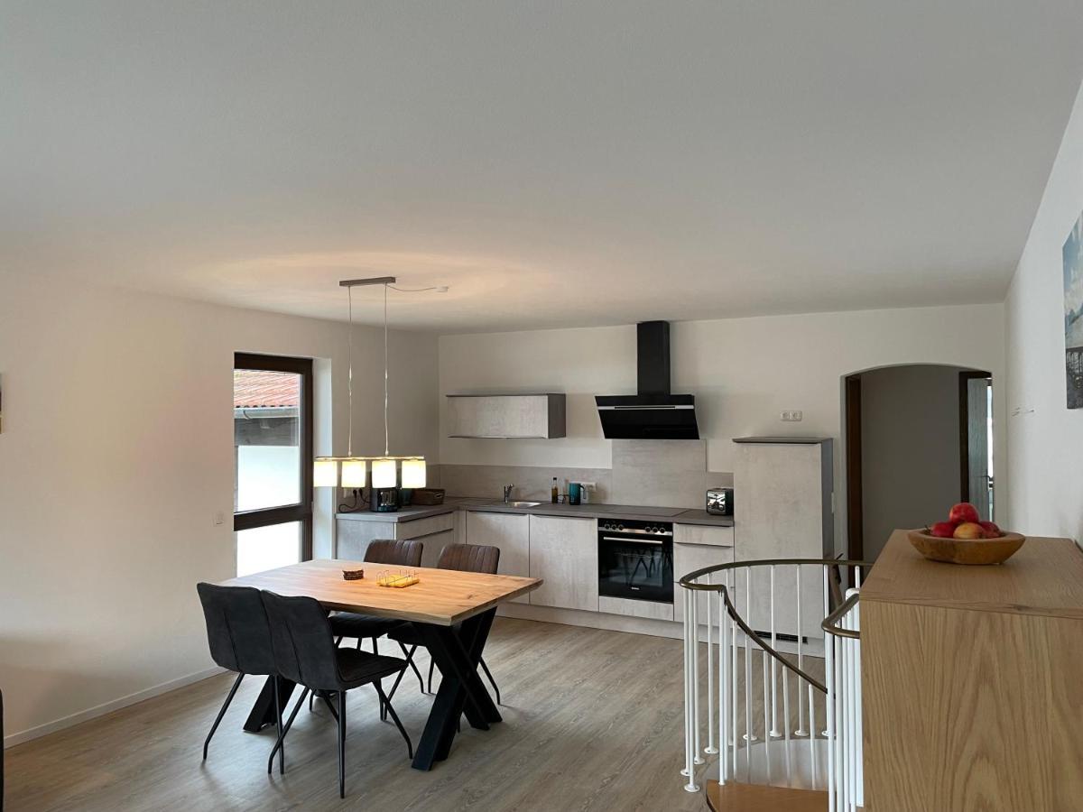 Grosszuegiges Domizil, 90Qm, Mit Terrasse, Garten, Infrarotkabine Und Garage Marquartstein Extérieur photo